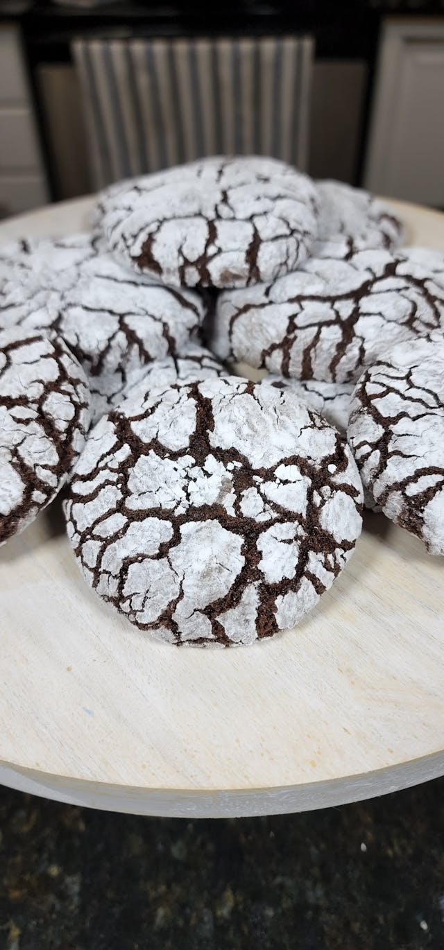 Chocolate Crinkle Cookie cover image