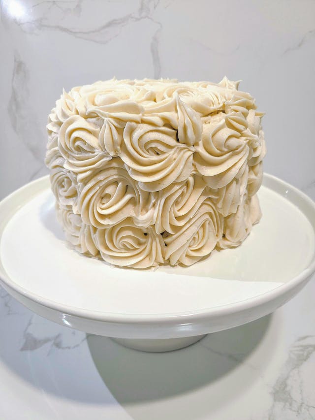 Rosette Vanilla Cake cover image